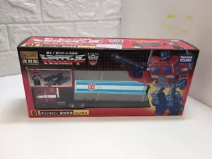 Transformers Encore 01 Optimus Prime Takara Tomy MISB - Picture 1 of 8