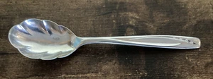 Rogers Cutlery Stainless Scalloped Sugar Spoon 6" Vintage Replacement MCM EUC - Picture 1 of 5
