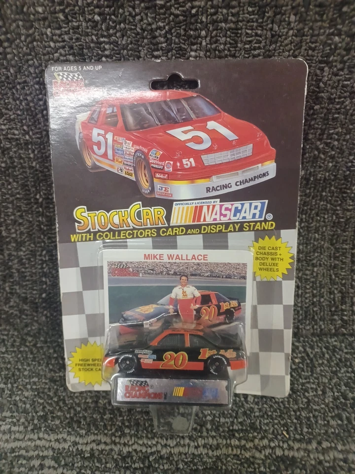Coche diecast Mike Wallace #20 escala 1:64 de Racing Champions  Foto 1 de 1