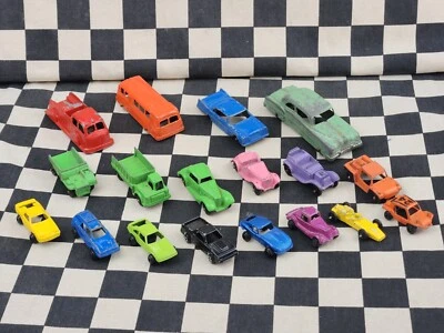 Lote a granel de 18 modelos de coches de colección Tootsietoy Pontiac Plymouth camión de bomberos Hot Rod Foto 1 de 4