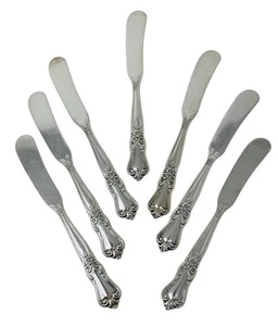 7 BUTTERKNIVES – WM. A. ROGERS, SILVERPLATE, “VALLEY ROSE”, 1956 - Picture 1 of 5