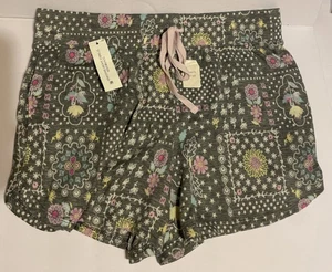 (NUOVO CON ETICHETTE) Secret Treasures Relaxed Fit Super Soft S (4-6) ST TABLE BANDANA CORTA - Foto 1 di 4