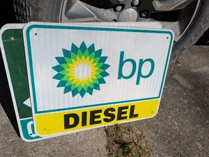 SEÑAL DE SALIDA DE AUTOPISTA PUBLICIDAD BP 18X24 GRANERO HOMBRE CUEVA GASOLINERA DIÉSEL - Imagen 1 de 1