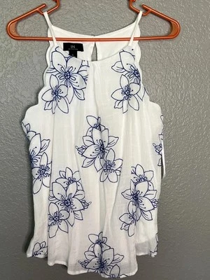 Blusa IN San Francisco Manga Festoneada Talla L Blanca Tanque Hada Femenina Luz Foto 1 de 4