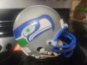 Seattle Seahawks 3 5/8 mini helmet NFL - Picture 1 of 2
