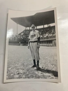 1950 York white roses baseball snapshot Johnny Overland Harrisburg Senators ball - Picture 1 of 2