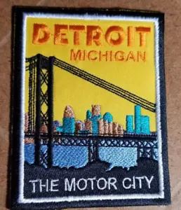 THE MOTOR CITY Michigan Detroit toppa ricamata circa 2,75x3,5" - Foto 1 di 2