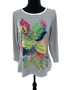 Tommy Bahama Women SZ Med Flower Floral Graphic T-shirt White 3/4 Sleeve - Picture 1 of 4