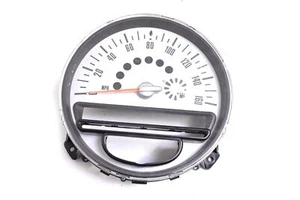 MINI R56 Cooper D 2012 RHD Compteur de vitesse Groupe Radio Unité principale - Bild 1 von 5