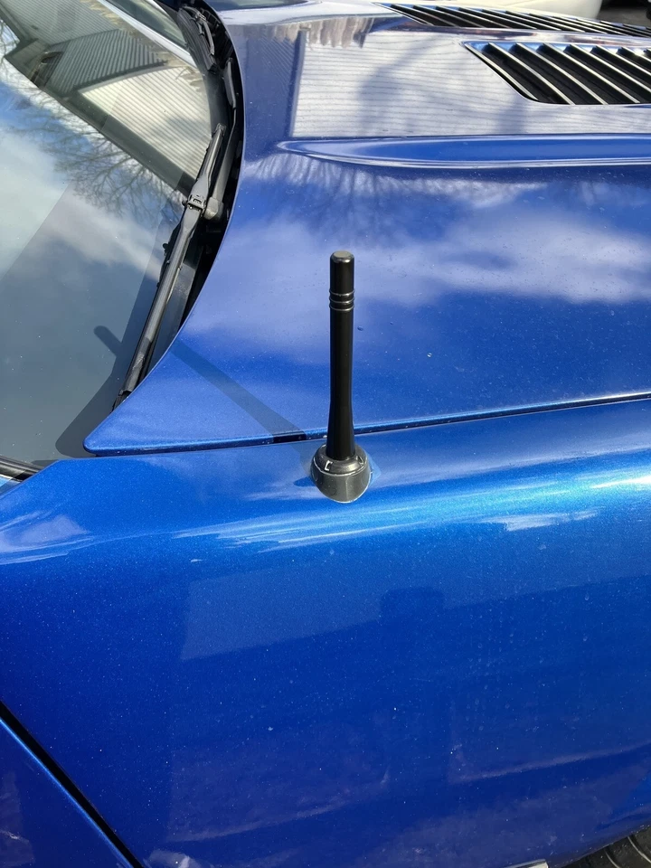 4 inch " Short Black Aluminum Antenna Mast AM/FM for CHEVROLET CAMARO 1982-2002 - Image 1 of 4