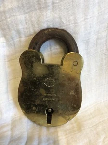 Vintage Large Heavy Brass JACKSONS LAUNCESTON PADLOCK - Picture 1 of 12