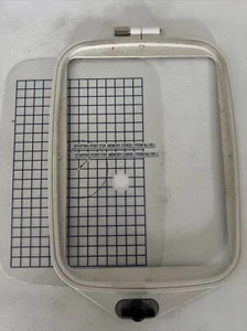 Janome -- Memory Craft Embroidery Hoop B - Picture 1 of 2