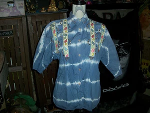 G.A.R. Sassy Vintage Hand Decorated Studded Embroidered Tye Dye Blouse Size L - Picture 1 of 4