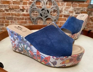 Spring Step Blue Multi Suede Floral Wedge Sandals Laylani 41 9.5 - 10 New - Picture 1 of 2