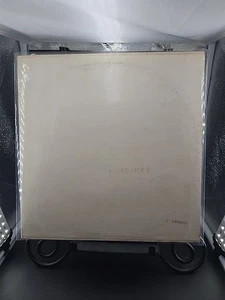 The BEATLES WHITE ALBUM APPLE 1968 SWBO-101 2nd LA Corrected Repress VG+/VG+ - Picture 1 of 21