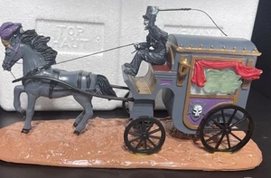 Lemax Spooky Town ~ Phantom Coach #03517 in box - Picture 1 of 13