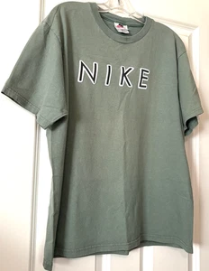 VTG Nike Tee Shirt Adult Size Medium Green Stand-Out Logo Cotton 90's - Picture 1 of 7
