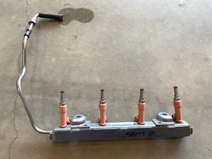 Oem 2021 Toyota Corolla LE 1.8L Fuel injectors and Rail 23250-0T050 - Picture 1 of 8
