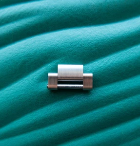 Original Rolex Submariner 126610 Half Link - passt auch für 124060, Explorer 224370 - Bild 1 von 8