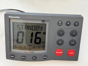 Raymarine ST7001 SmartPilot Auto Pilot Control Head - E12099 - Picture 1 of 7