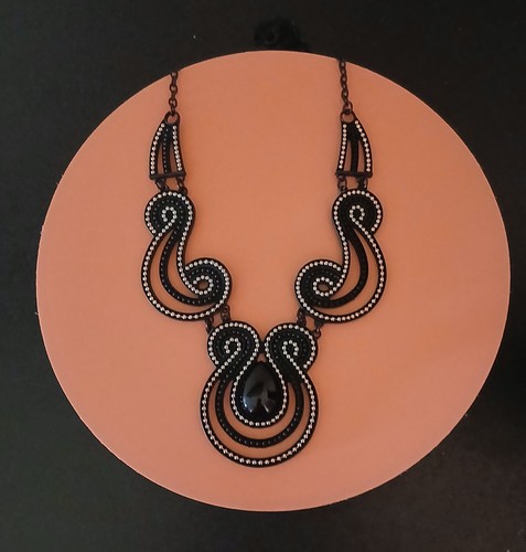 VETEMENTS Collana Indie Statement in Nero e Argento