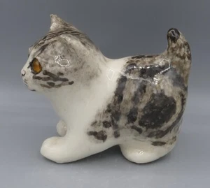 Winstanley Cats - Grey & White Cat Size 1 - Signed - Glass Eyes - British Made - Picture 1 of 4