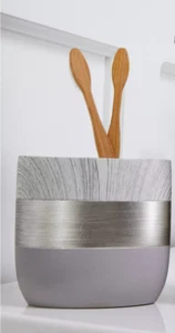 Liselotte Toothbrush Holder Silver/Gray - SKL Home - Brand New - Picture 1 of 3
