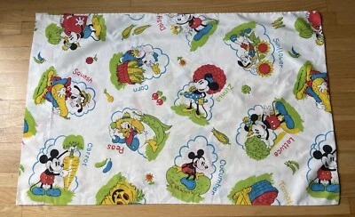 Funda de almohada Wamsutta vintage - Disney - Mickey y sus amigos en el jardín Foto 1 de 4