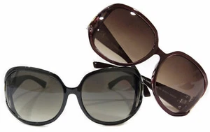 Occhiali da sole donna sunglass FIRMATI originali lente scura montatura moda - Imagen 1 de 4