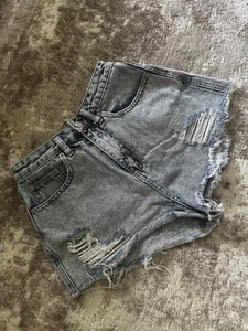 Light Wash Denim Women’s Shorts - Picture 1 of 3