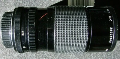 Kiron 35-135mm Zoom Lens f/3.5-4.5 Macro 1:4 Pentax Bayonet Mount with Case - Image 1 of 4