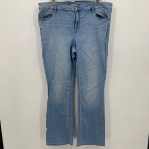 Jeans Old Navy tiro medio corte bootcut liso azul claro talla 20 regular para mujer - Imagen 1 de 11