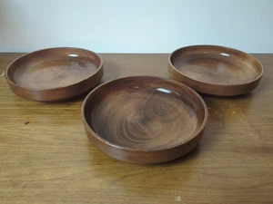 Set of 3 Vtg Woodbury Woodware Hand Turned 8" Walnut Salad Bowls - Shelburne VT - Picture 1 of 8
