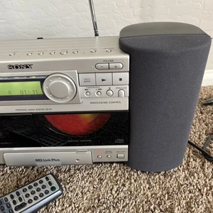 Sistema de audio personal SONY ZS-D7 Boombox con cinta/casete/CD/radio MD LINK PLUS - Imagen 1 de 13