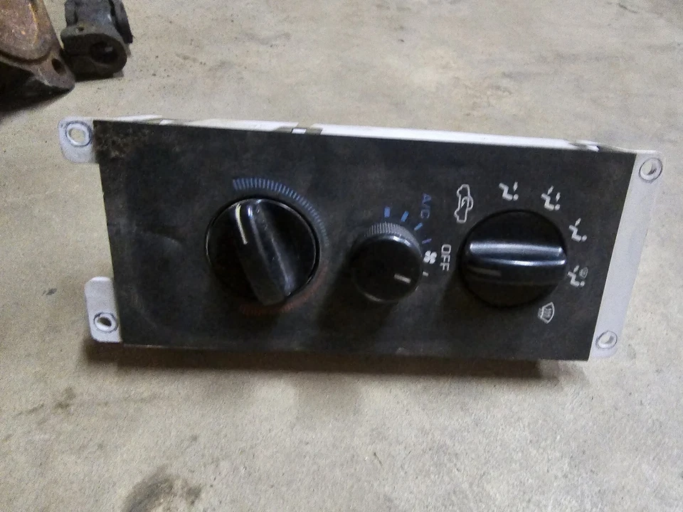 Dodge Ram 2500 3500 Cummins 1994-1996 diésel control de temperatura climatizado OEM Foto 1 de 4