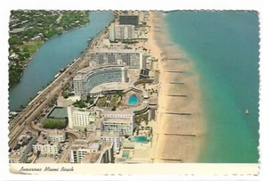 VTG Postcard - Luxurious Miami Beach, Florida - 4 x 6" - Picture 1 of 2