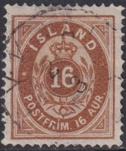 ICELAND Sc# 12 USED  - 16a BROWN ROYAL ARMS - Picture 1 of 1