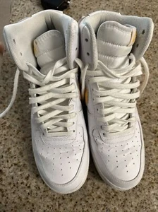 Size 11 - Nike Air Force 1 High '07 White University Gold 2018 - Picture 1 of 4