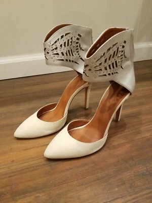 IRO Pump Plateado Metálico Corte Láser Cuero Crema Gamuza Tobillo Puño Tacón talla 40 Foto 1 de 4