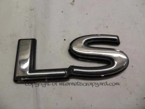 Isuzu Trooper Bighorn 3.1 91-02 Gen2 side pillar LS badge logo insignia - Picture 1 of 1