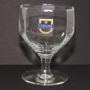 BRUGS Witbeir Glass Angular Beer Goblet Wheat Lager Stemmed Logo Belgian 5ins - Picture 1 of 8
