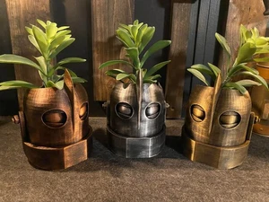Vintage style Iron Giant Flower Pot Planter Pencil Cup - Picture 1 of 10
