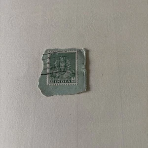1949 9p Indian Used Stamp Featuring The Trimurti - Picture 1 of 1