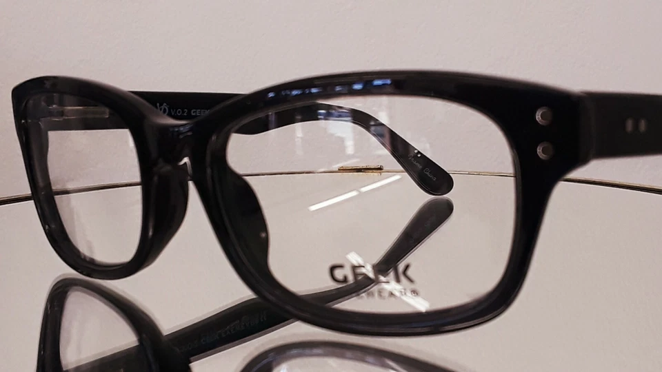 Original GEEK Eyewear  V.O.2 Eyeglasses COLOR black (eby) Plastic new 55-19-145 - Image 1 of 4
