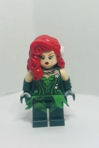 Lego DC - Poison Ivy Minifigure - Picture 1 of 4