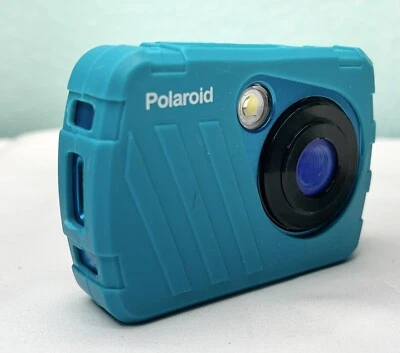 Sanyo VPC-S1213 Blue 12MP Digital Camera And SD Card With Carrying Case-Works - Image 1 of 4