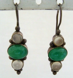 Pendientes colgantes perforados de plata de ley con piedras verdes - Imagen 1 de 8