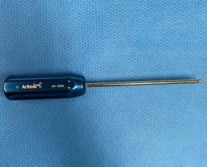 Arthrex AR-1399 Surgical Orthopedic 3.5mm Cannulated Hex Driver - Picture 1 of 4