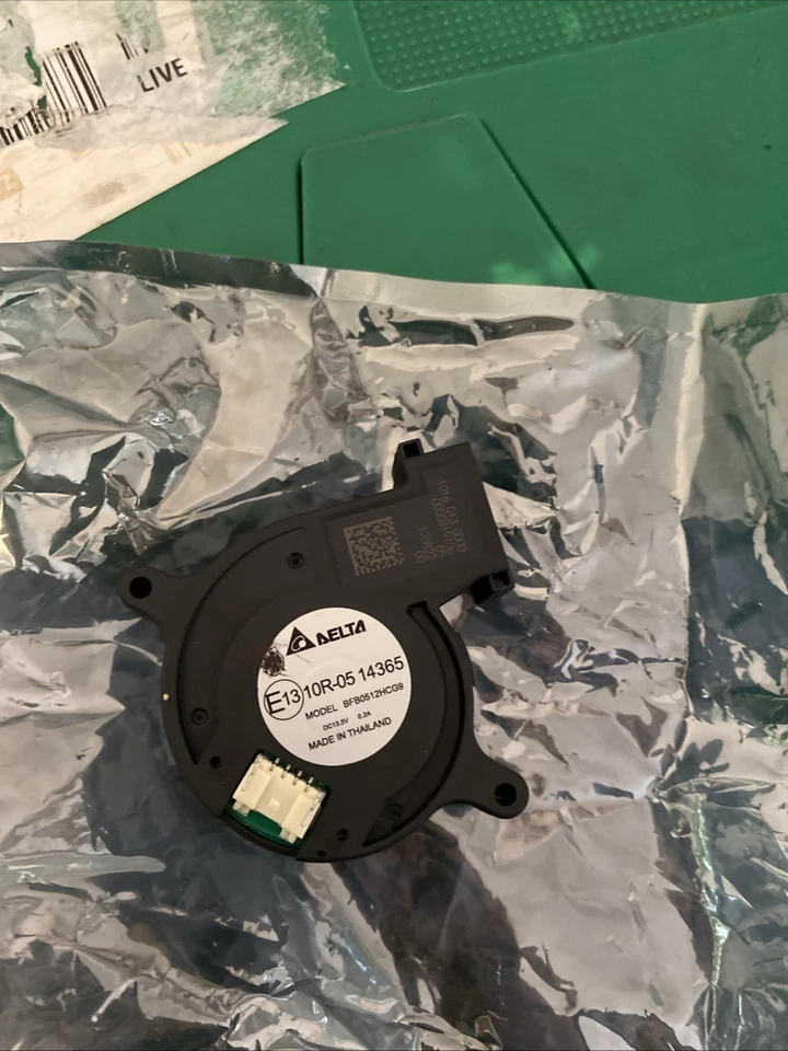 Porsche Genuine Taycan 9J1 2021 Other devices 10R0514365 - Image 1 of 4