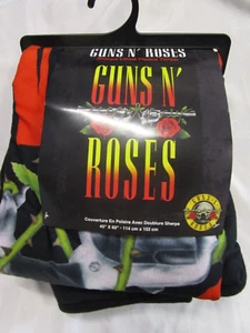 Guns N' Roses GNR Sherpa Lined 80's Metal Rock Band Plush Fleece Throw Blanket - Picture 1 of 3